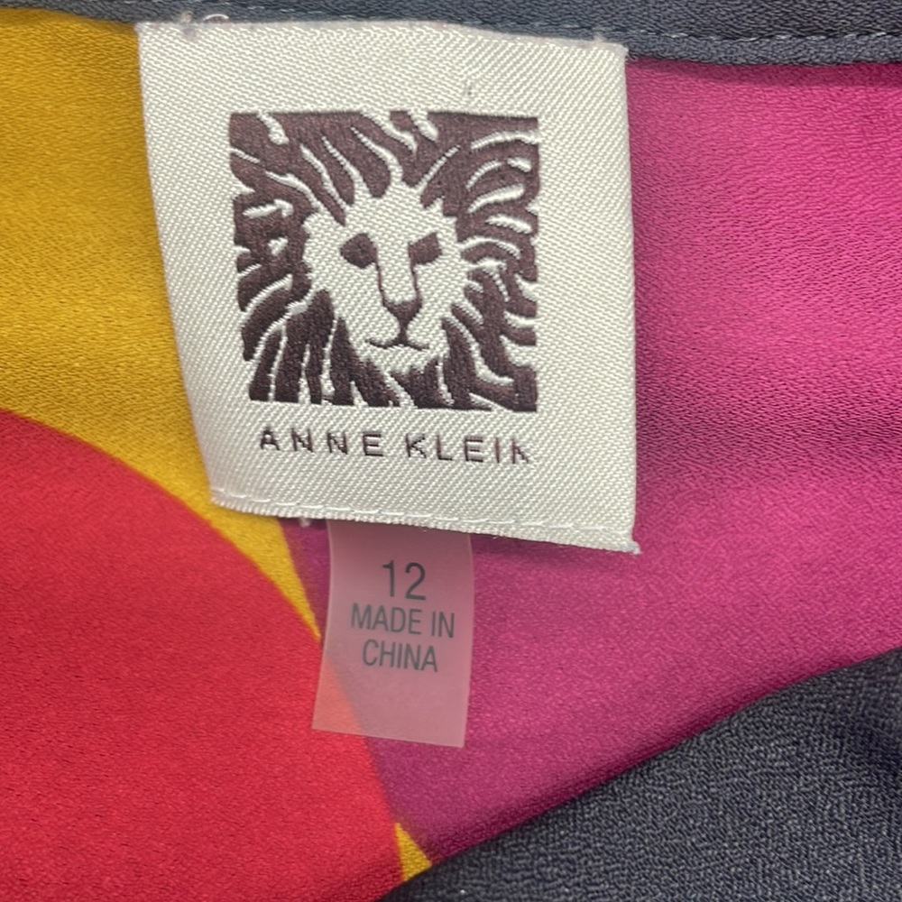 Anne Klein color block long sleeve button up blouse - Picture 6 of 8